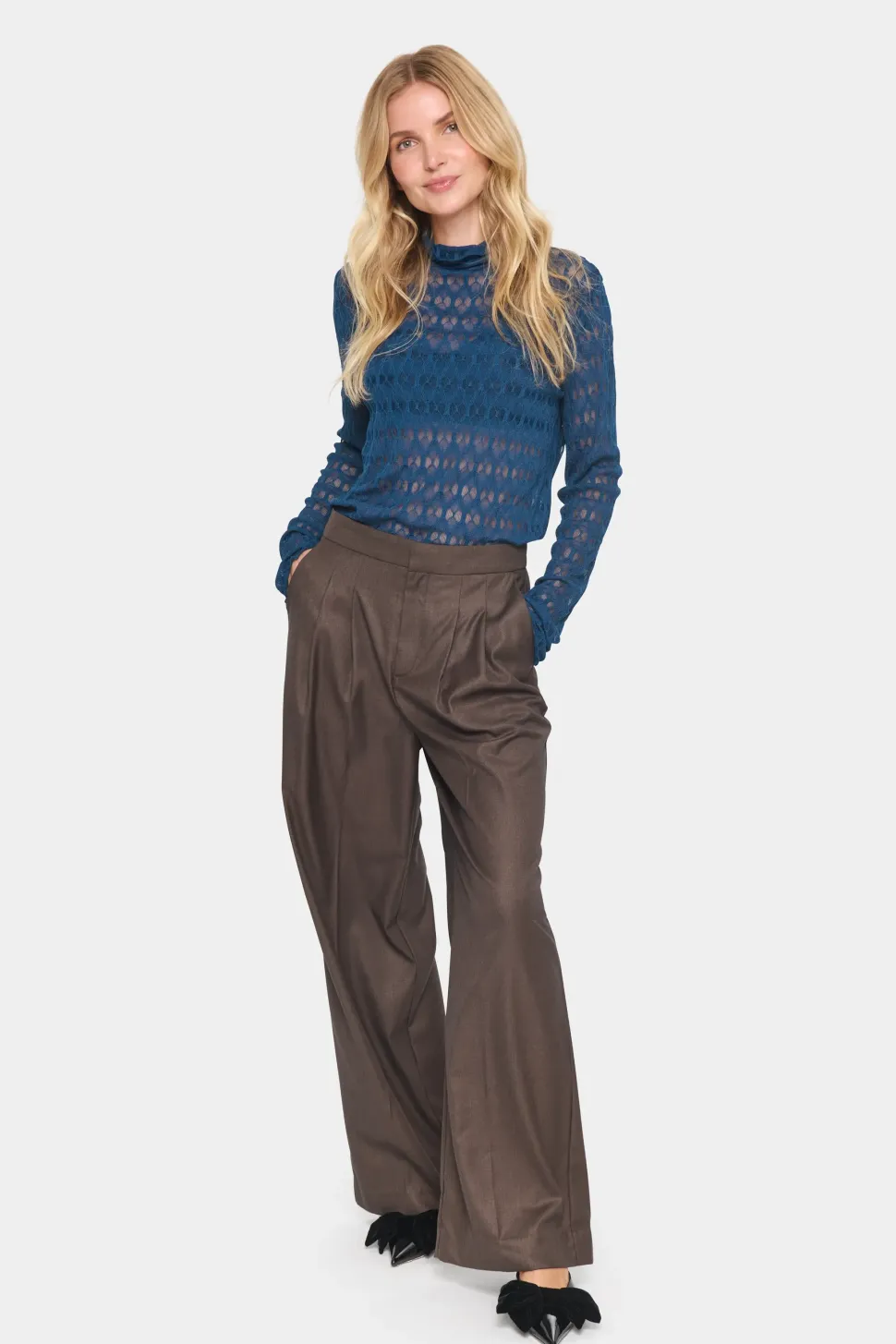 HattieSZ Lace Blouse Slim Fit High Neck-
