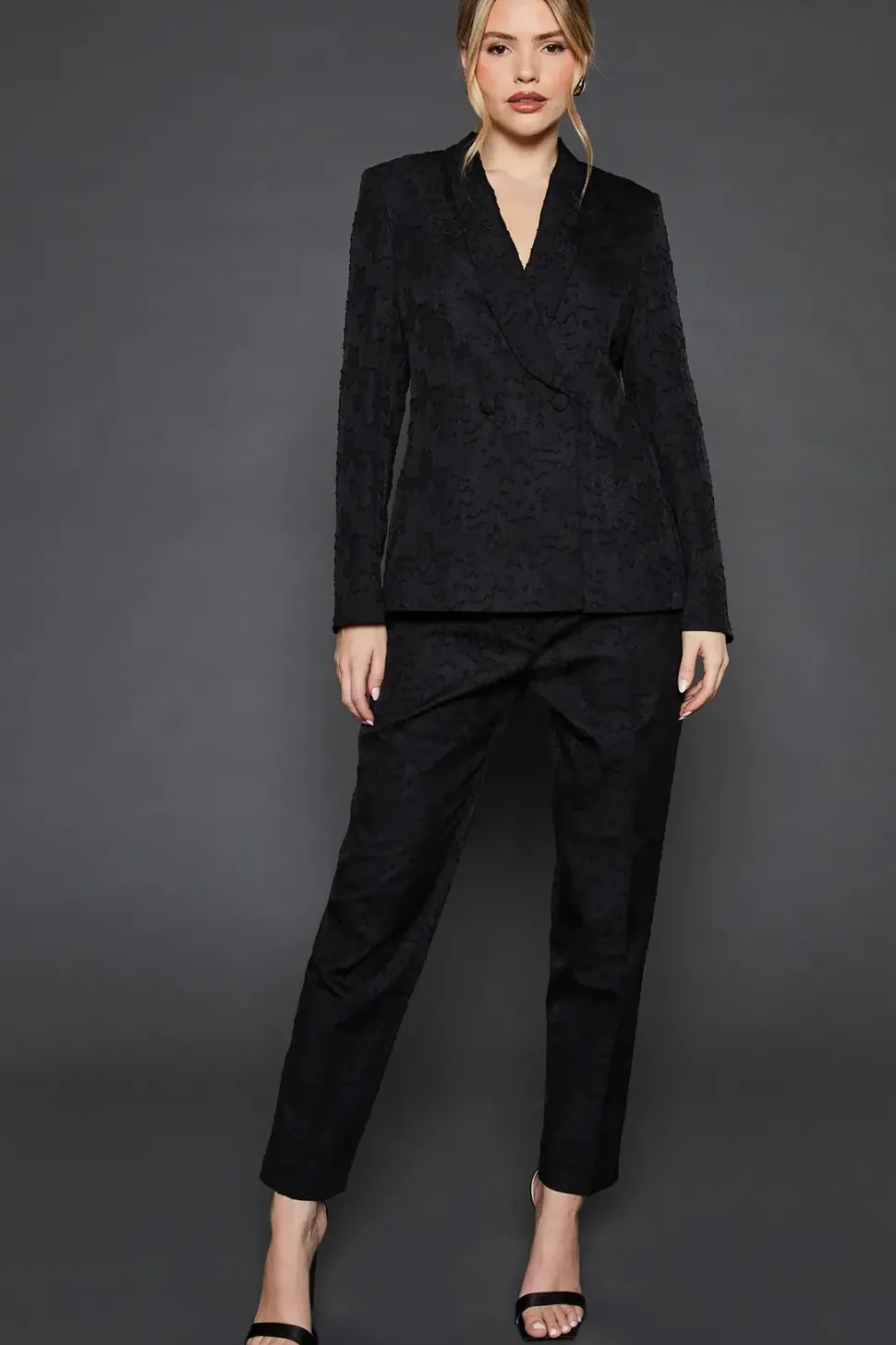 Jacquard Tapered Trouser
