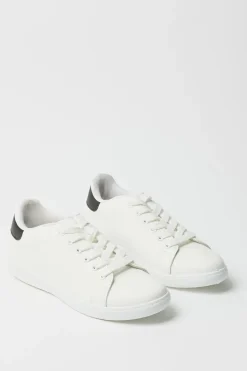 Kellies Lace Up Trainers