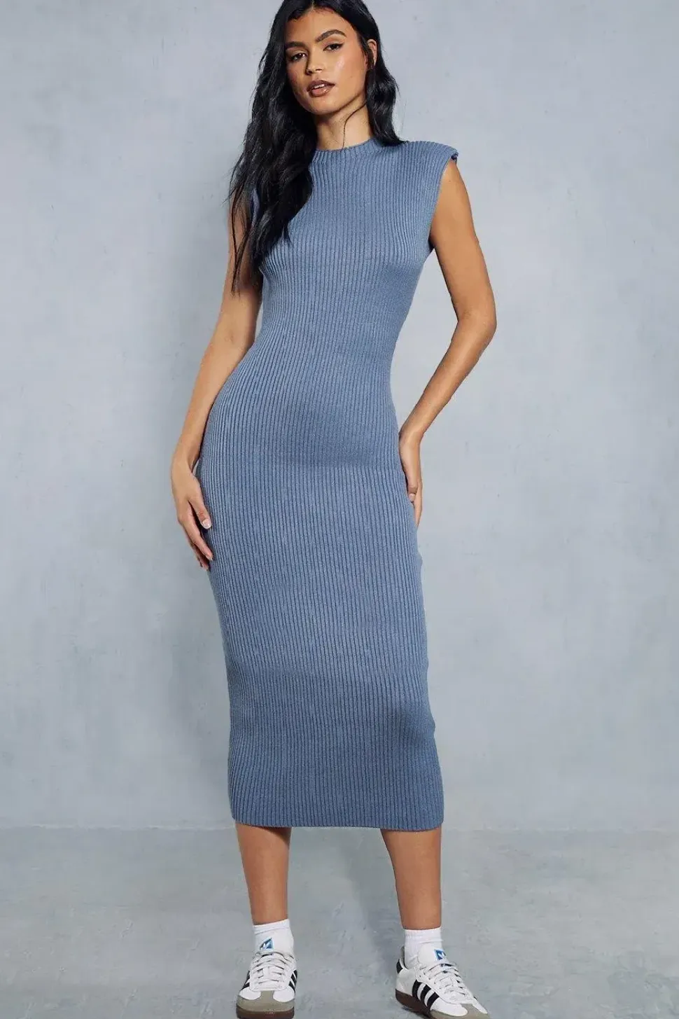 Knitted Ribbed Shoulder Pad Detail Maxi Dress
