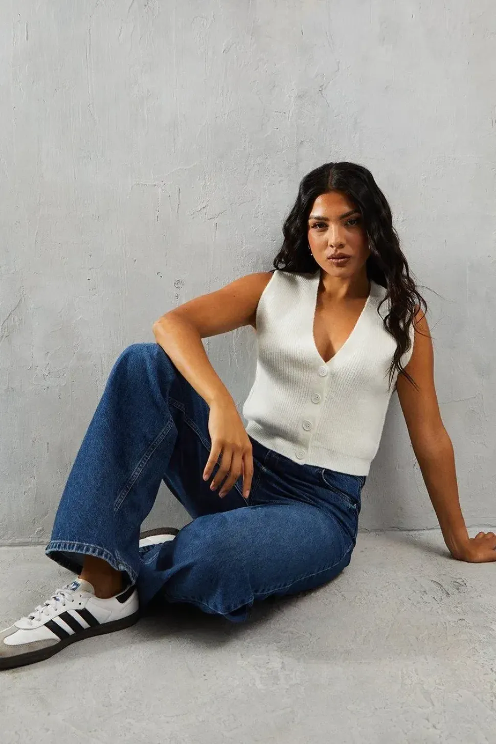 Knitted Sleeveless Cropped Button Through Cardigan