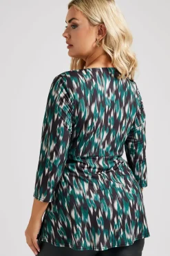 Knot Front Top