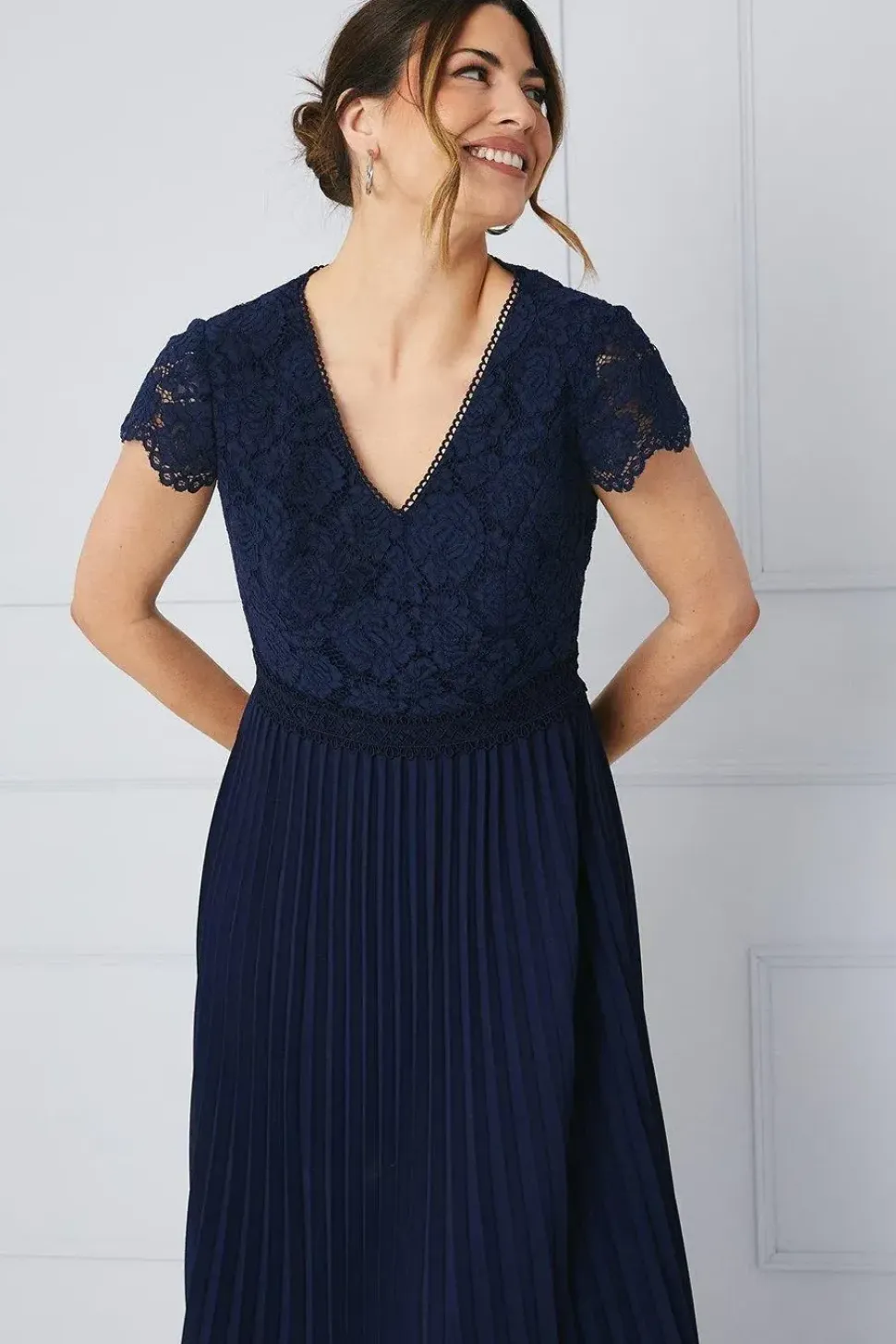 Lace Bodice Pleated Maxi Dress