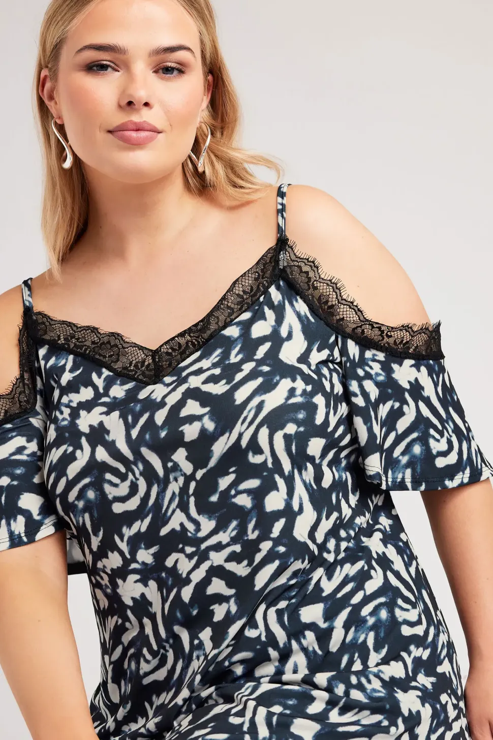 Lace Cold Shoulder Swing Top