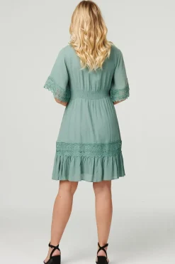 Lace Detail 1/2 Sleeve Short Dress