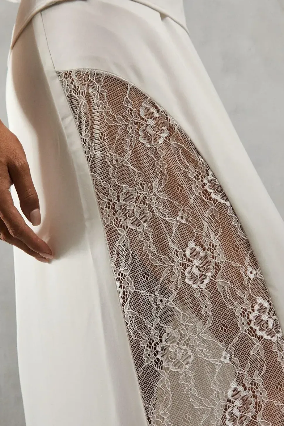 Lace Insert Column High Waist Maxi Skirt