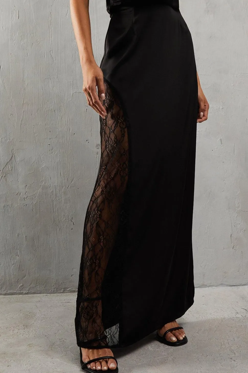 Lace Insert Column High Waist Maxi Skirt