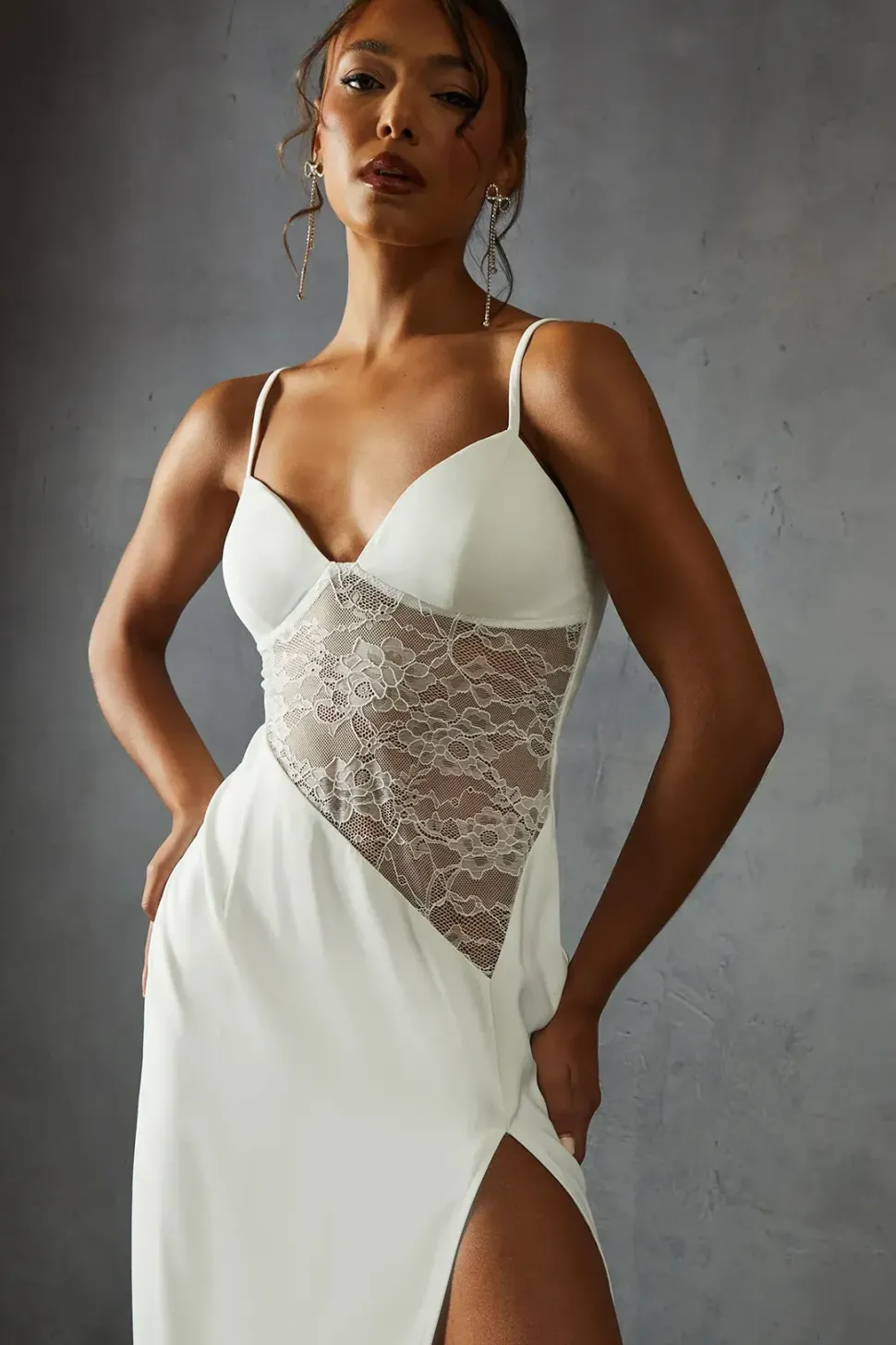 Lace Insert Strappy Cupped Maxi Dress