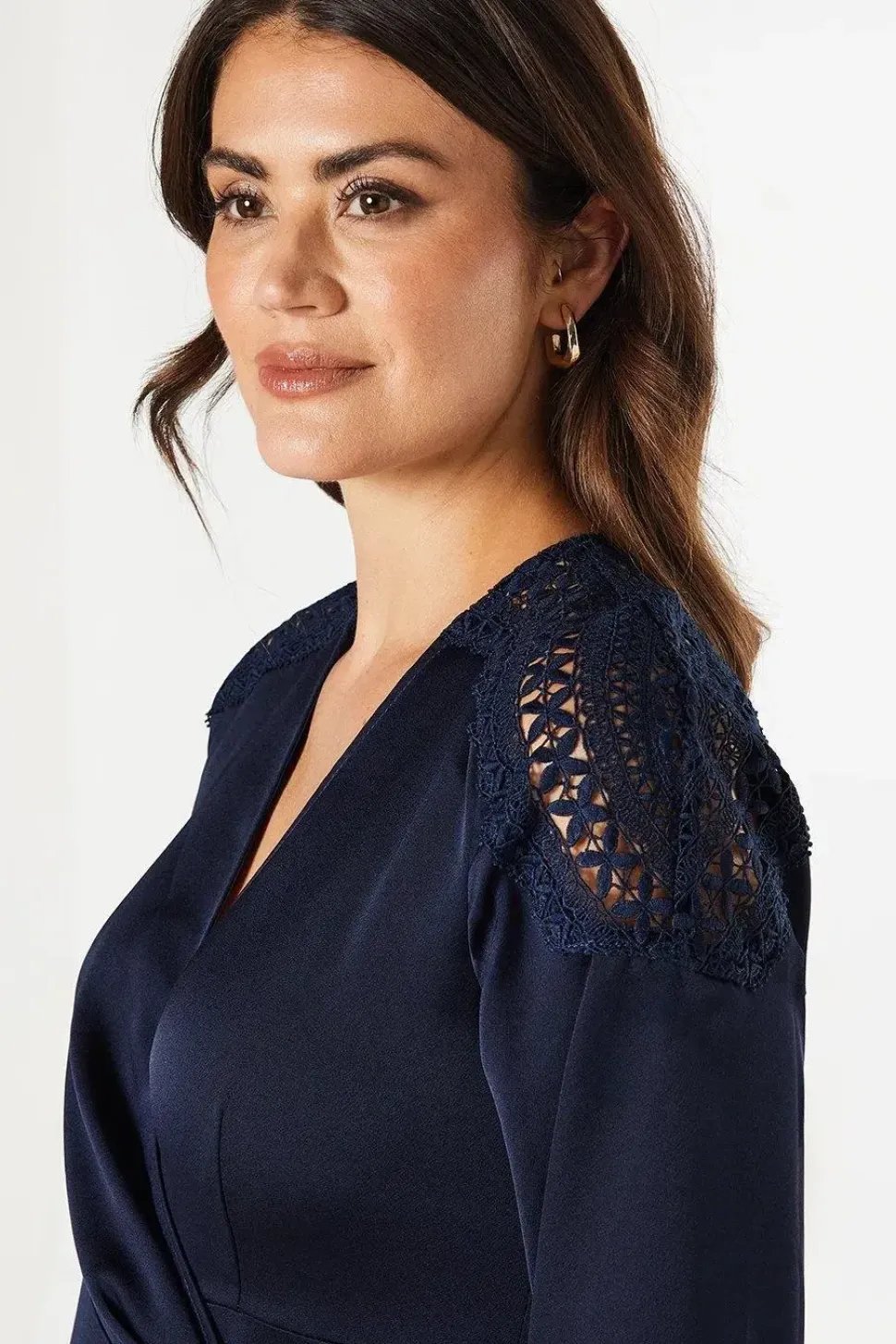 Lace Insert Wrap Midi Dress