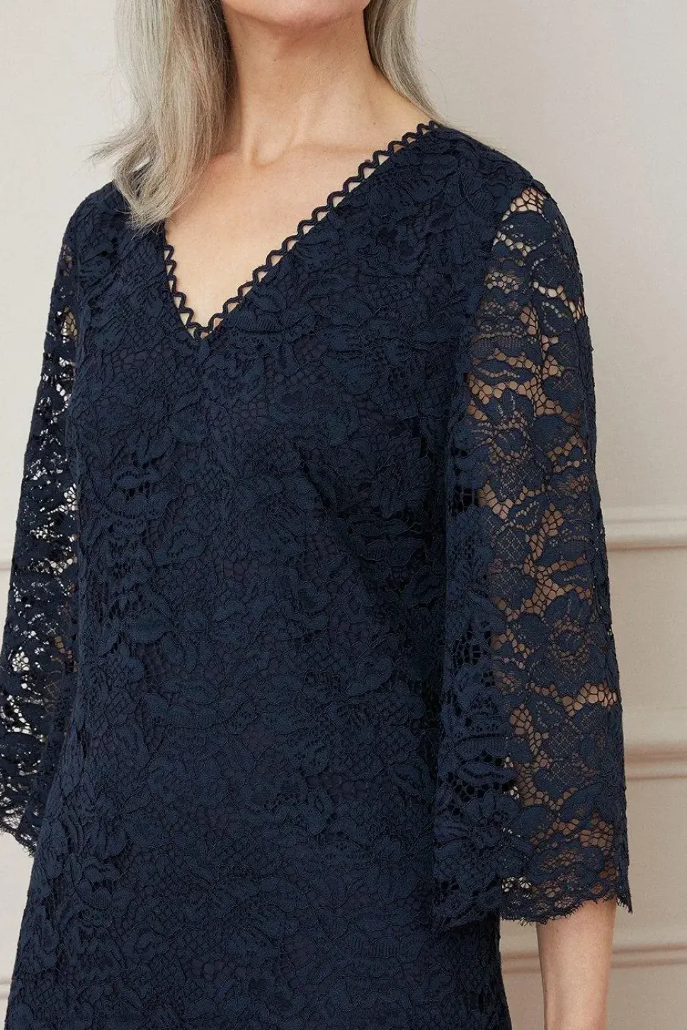 Lace 3/4 Sleeve Shift Dress