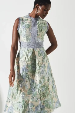 Lace Trim Sleeveless Skater Dress