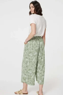 Leaf Print Pleat-Front Wide Leg Culottes