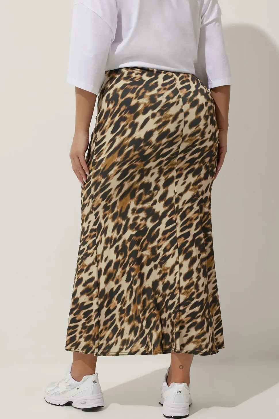 Leopard Print Maxi Skirt