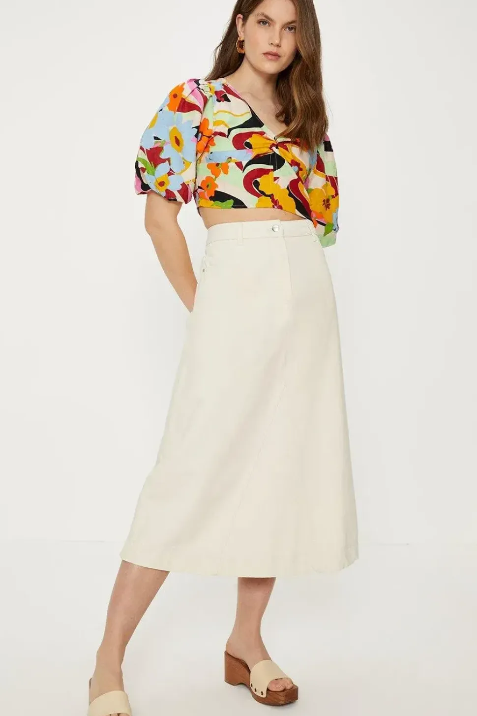 Linen Mix Puff Sleeve Twist Front Floral Top