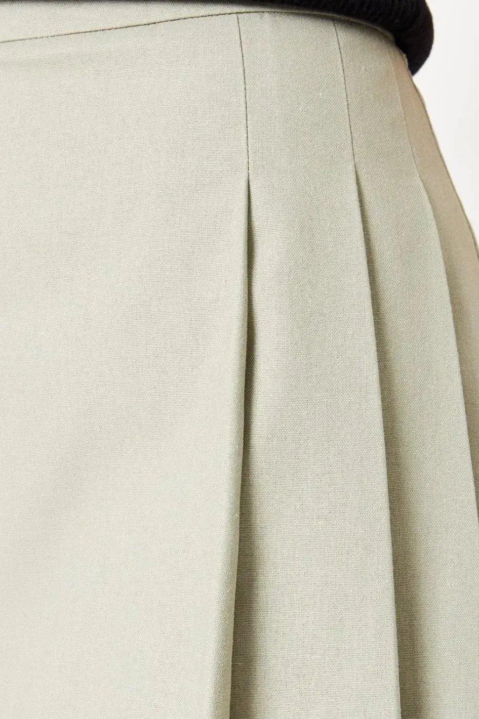 Linen Pleated Skirt