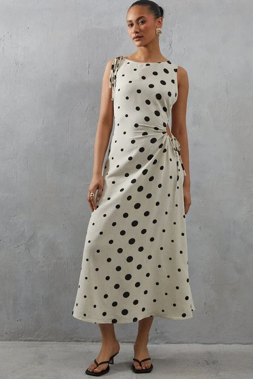 Linen Spot Cut Out Sleeveless Midi Dress