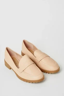 Luana Comfort Apron Front Loafers