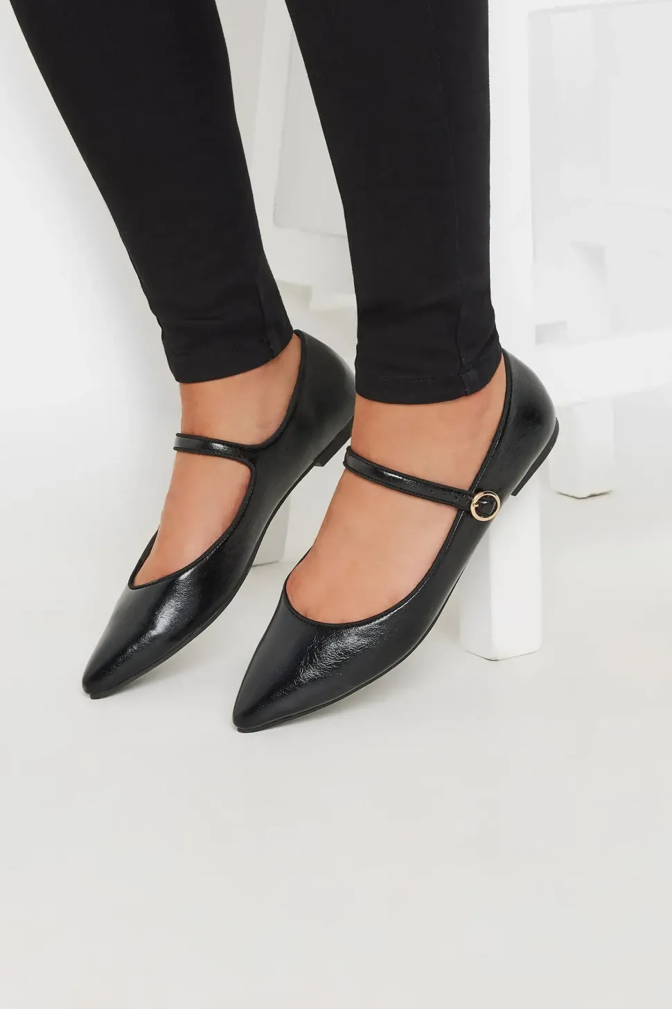 Mary Jane Point Flats
