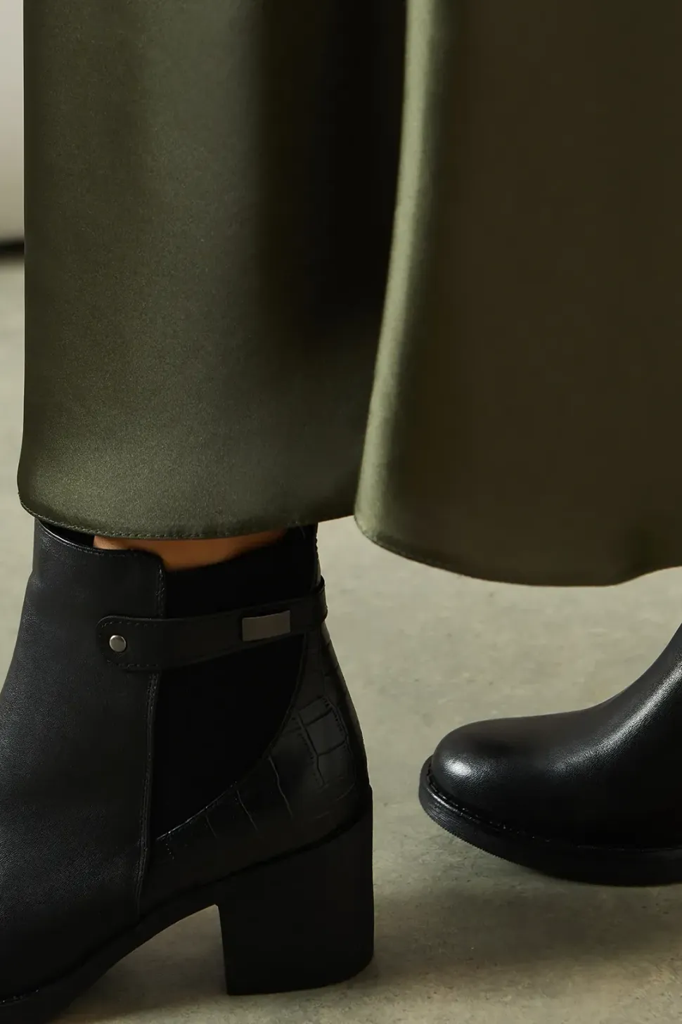Merida Faux Leather Mid Block Heel Chelsea Ankle Boots