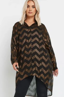 Metallic Zig Zag Dip Hem Shirt