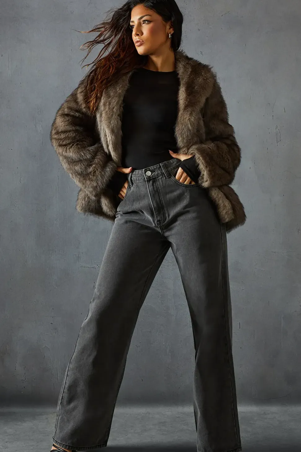 Mid Rise Baggy Relaxed Denim Jeans