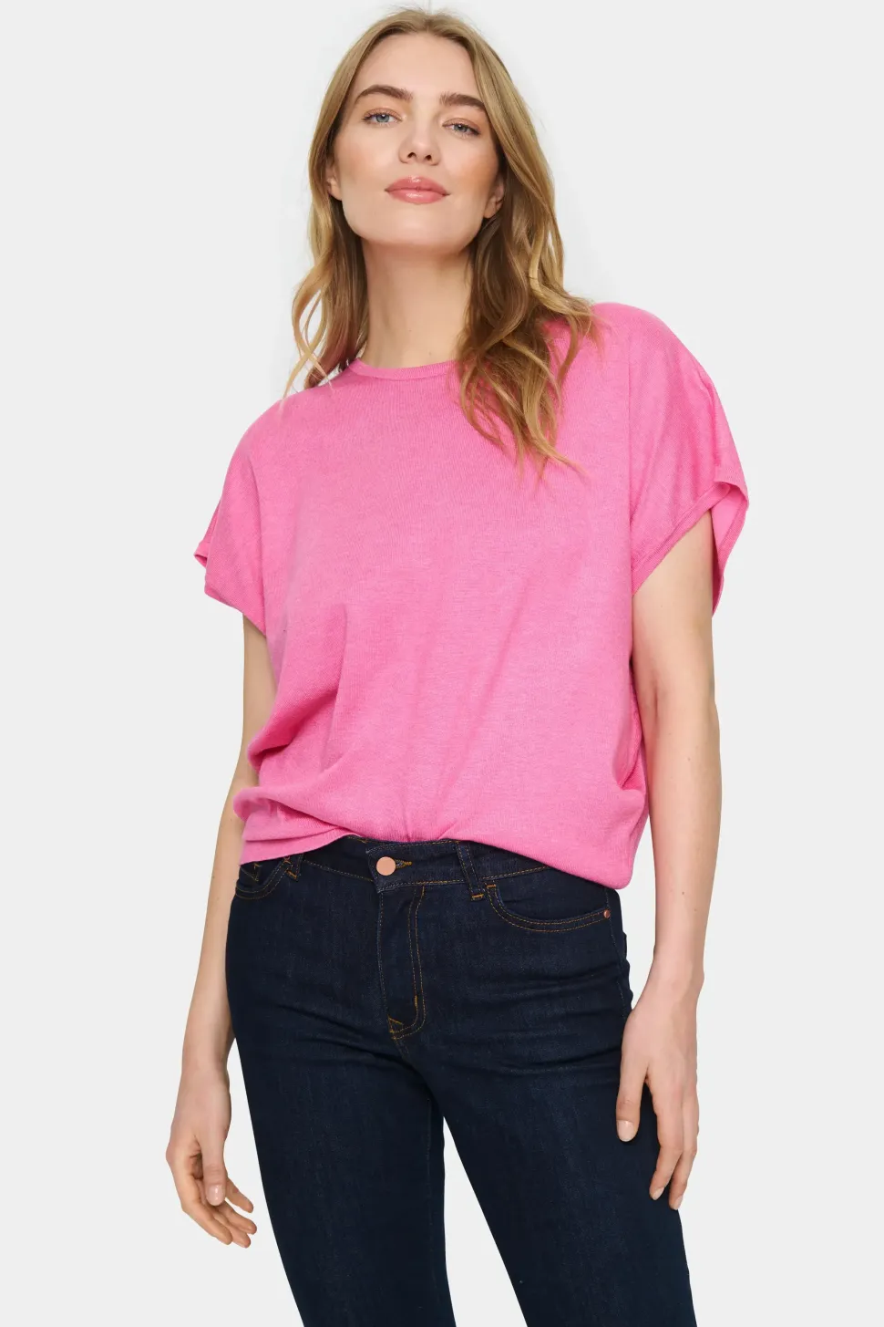 Mila Short Sleeve Round Neck Pullover-