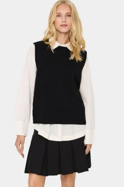 Mila Vest-Plain