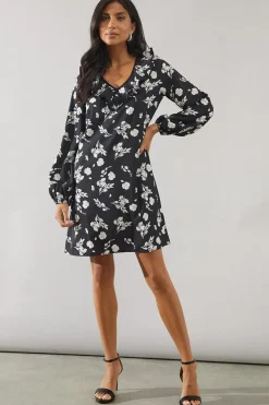 Mono Floral Contrast Frill Shift Dress