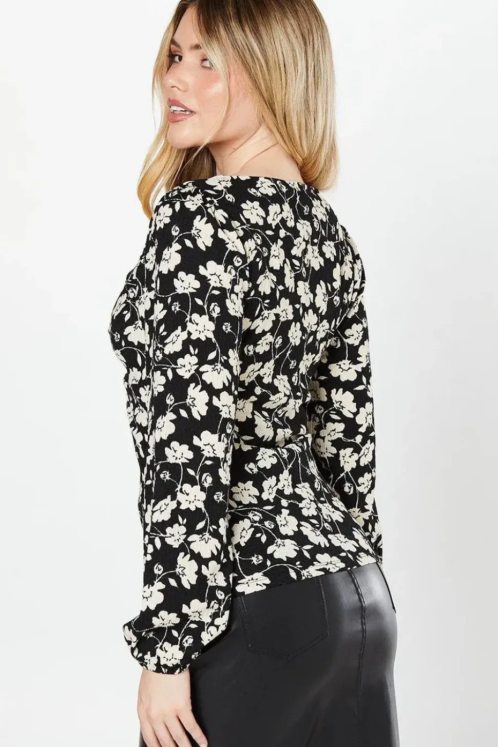 Mono Floral Twist Front Long Sleeve Top
