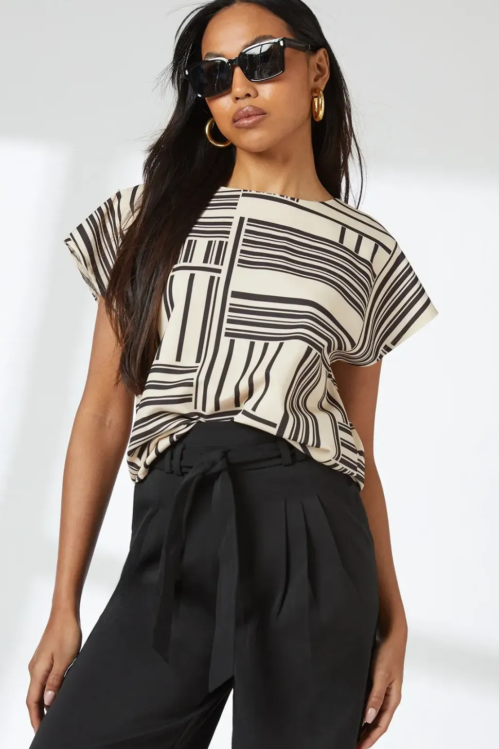 Mono Geo Print Short Sleeve Top