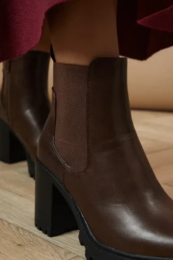 Monty Chunky Heeled Casual Chelsea Ankle Boots