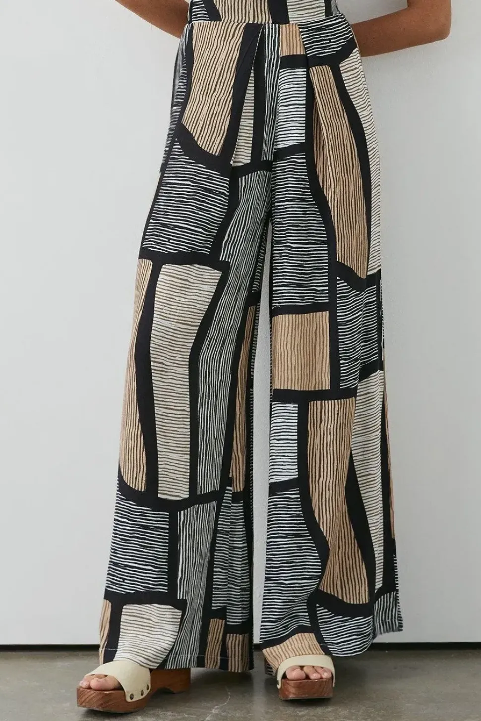 Neutral Abstract Printed Wide Leg Trouser