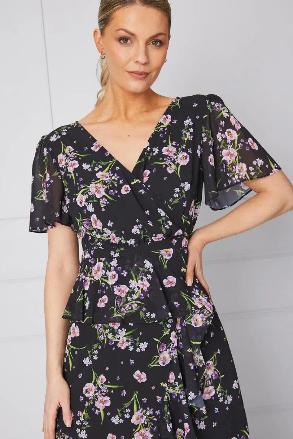 Occasion Ditsy Floral Ruffle Peplum Midi Dress
