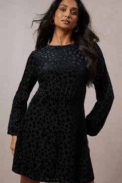 Occasion Star Velvet Tie Back Mini Dress