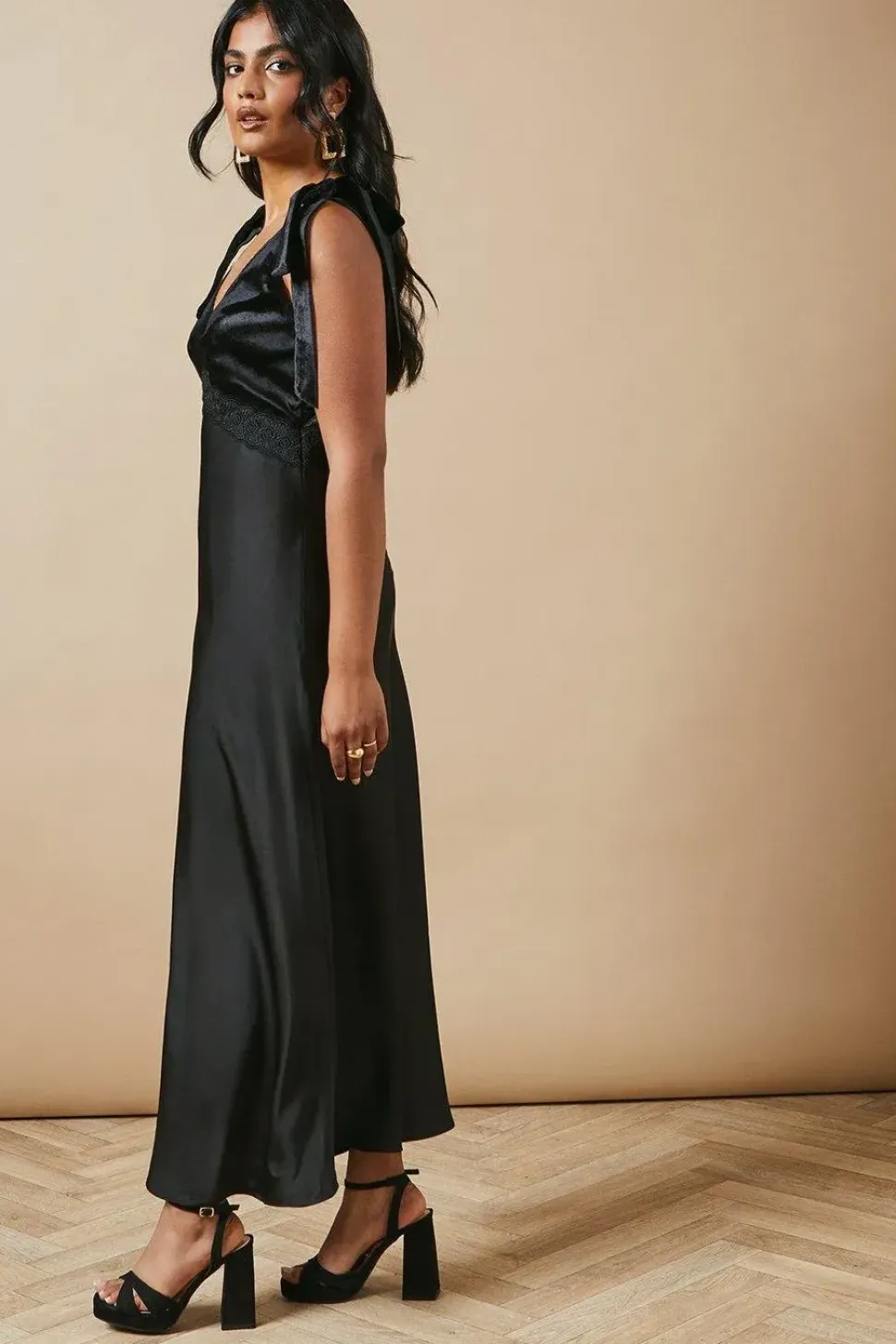 Occasion Tie Shoulder Velvet Slip Dress
