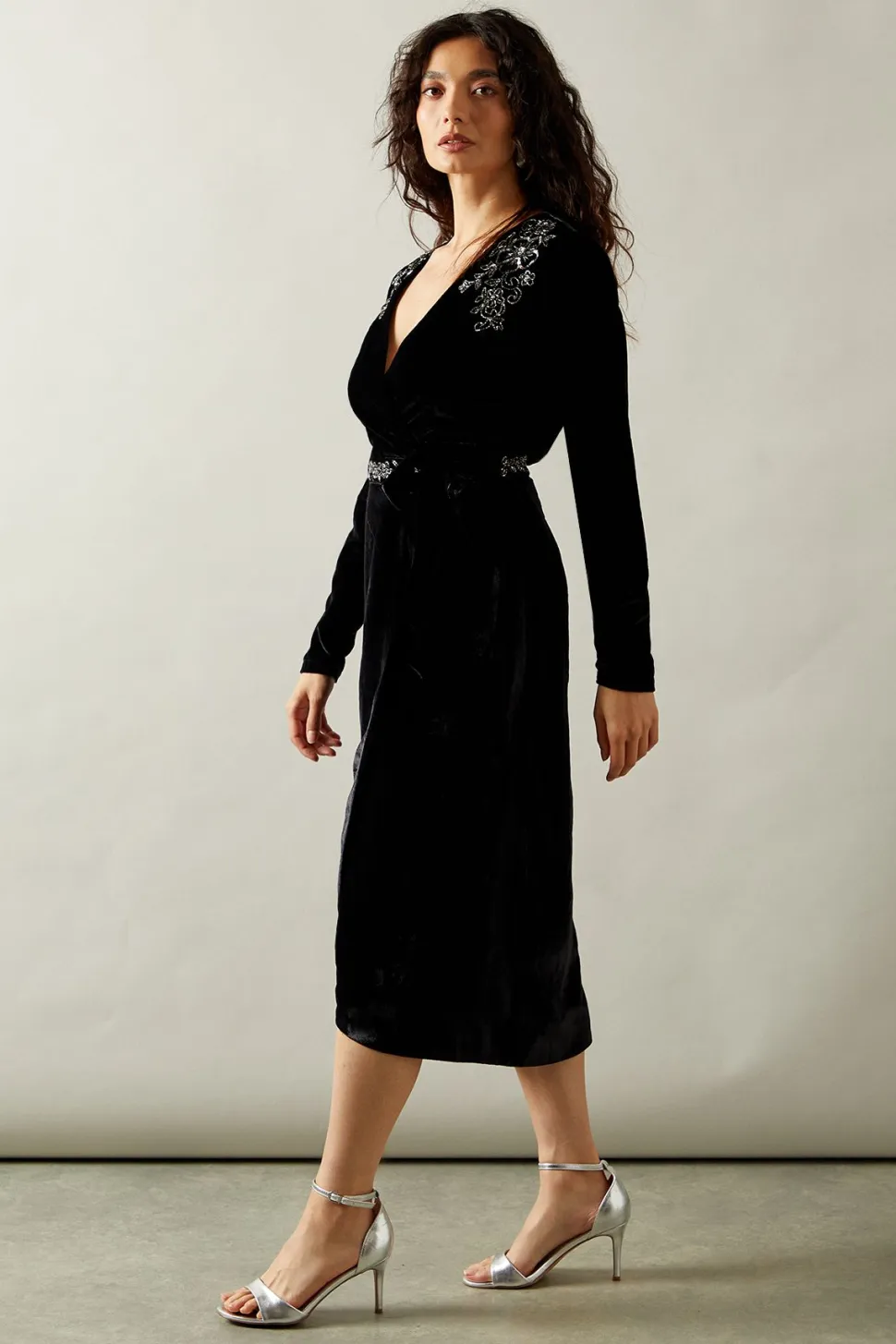 Occasion Velvet Embellished Sequin Wrap Midi Dress