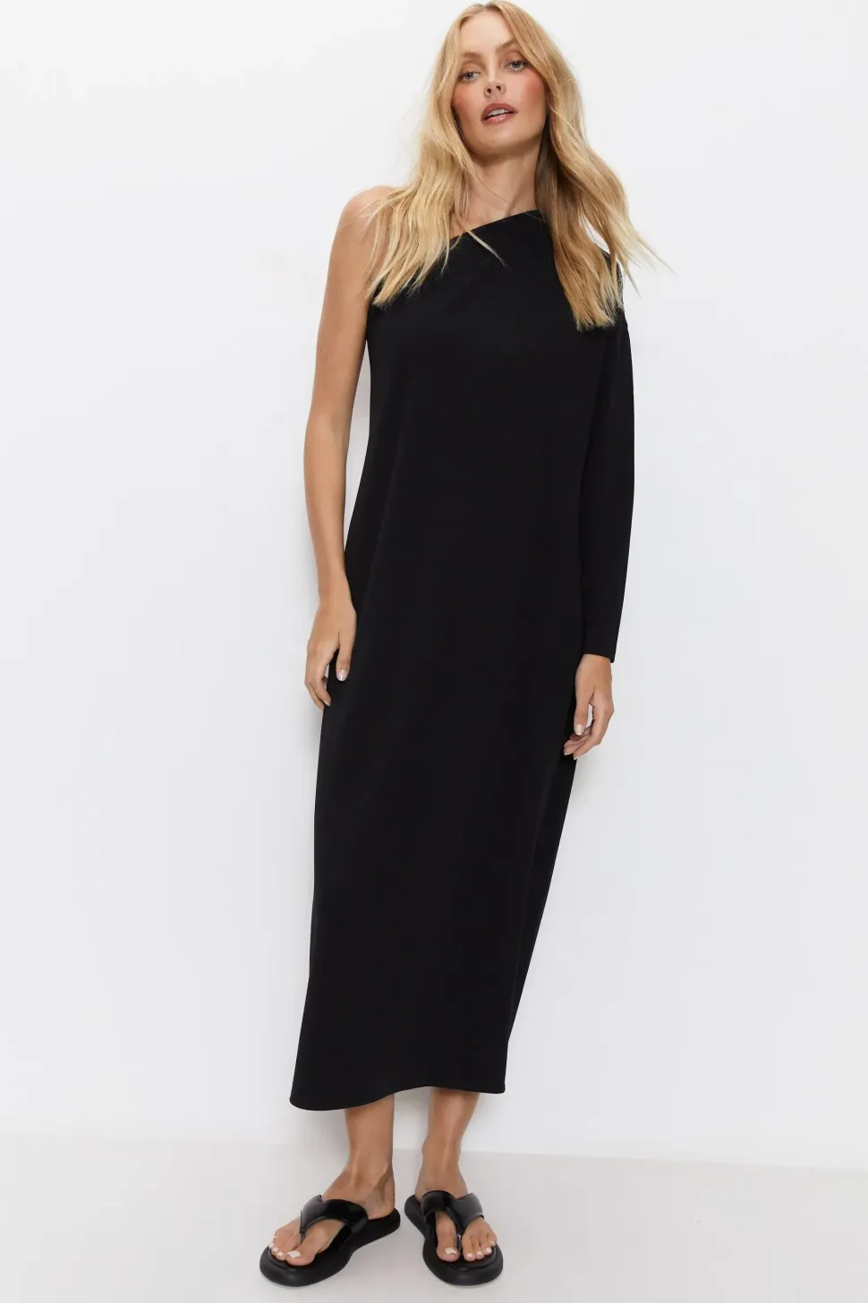 Oversized One Shoulder Detail Maxi Dress