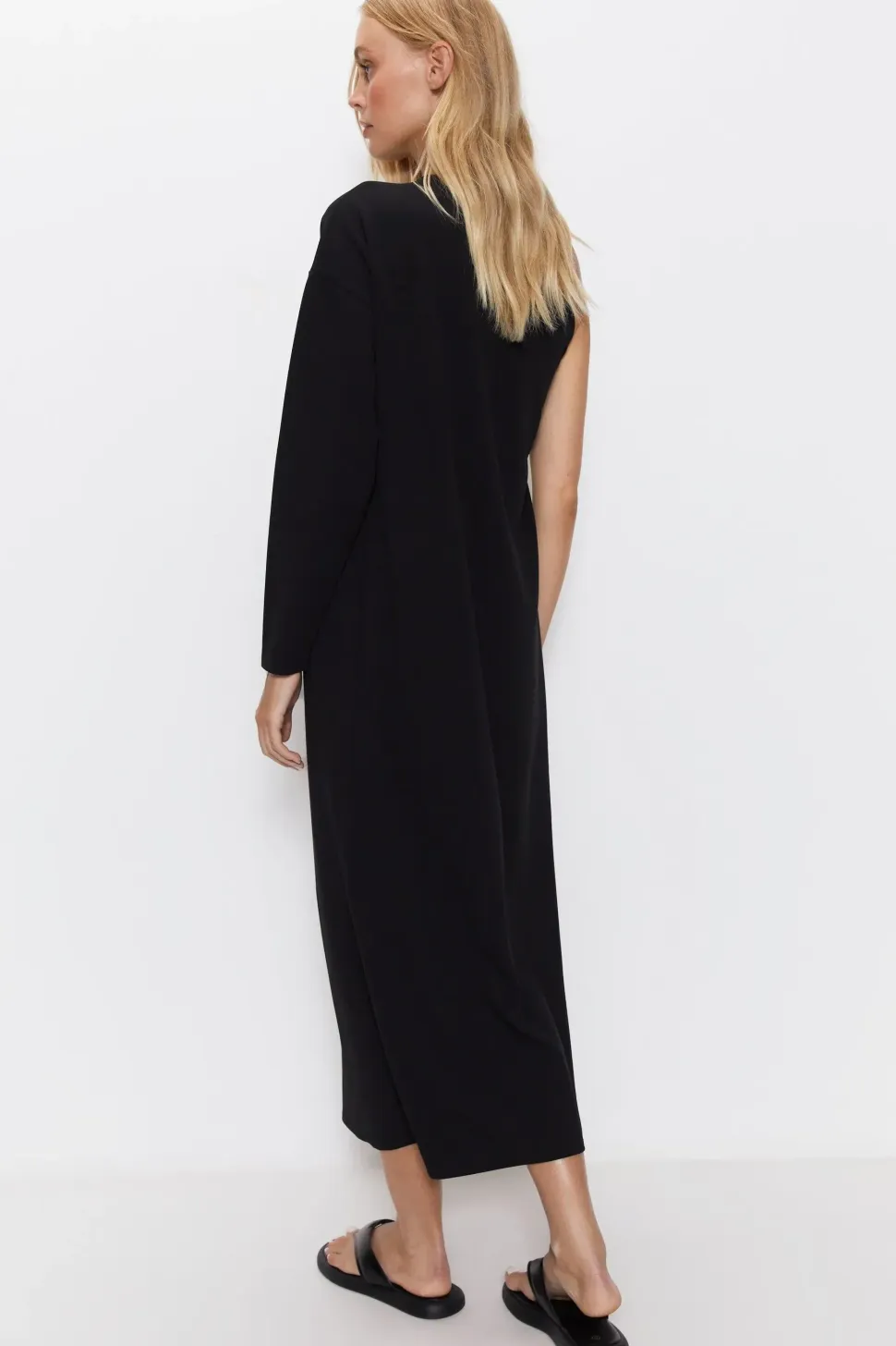 Oversized One Shoulder Detail Maxi Dress
