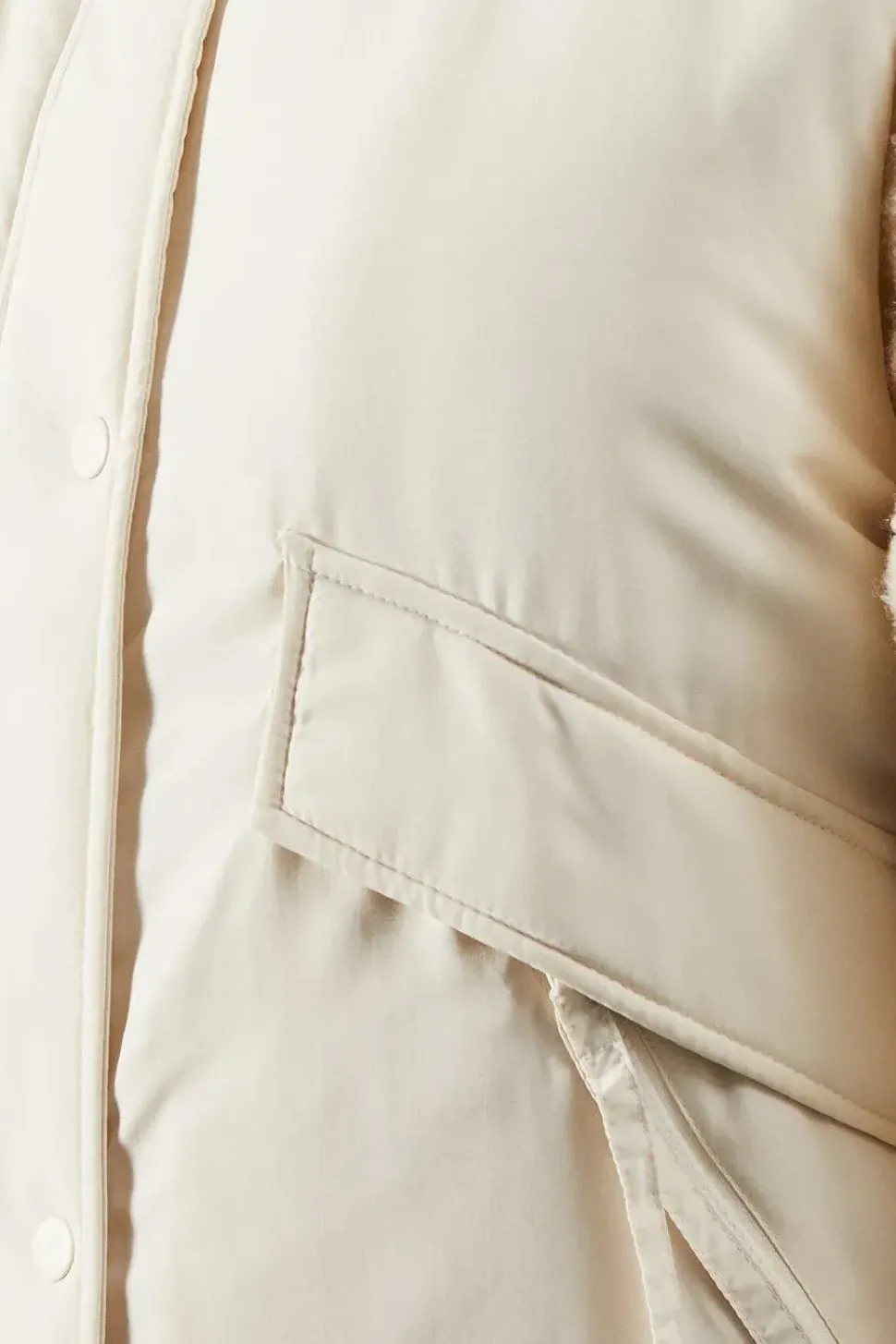 Padded Puffer Zip Pocket Gilet