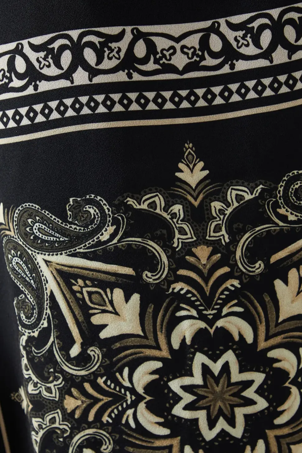 Patchwork Keyhole Detail Shift Dress