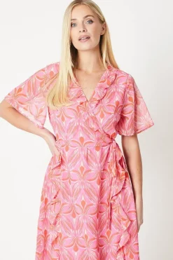 Petite Abstract Print Flutter Sleeve Ruffle Midi Dress