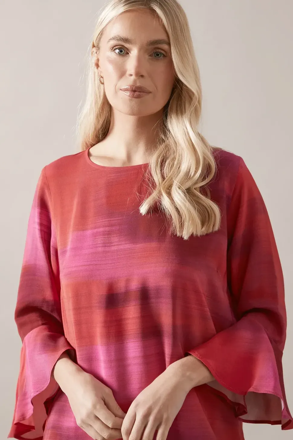 Petite Abstract Print Frill Sleeve Shift Dress
