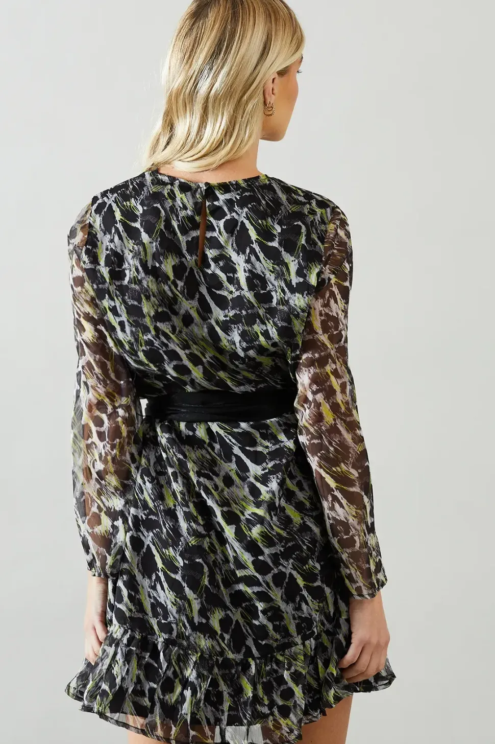Petite Animal Contrast Belt Shift Dress