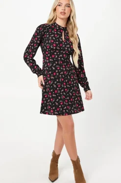 Petite Berry Ditsy Keyhole Mini Dress