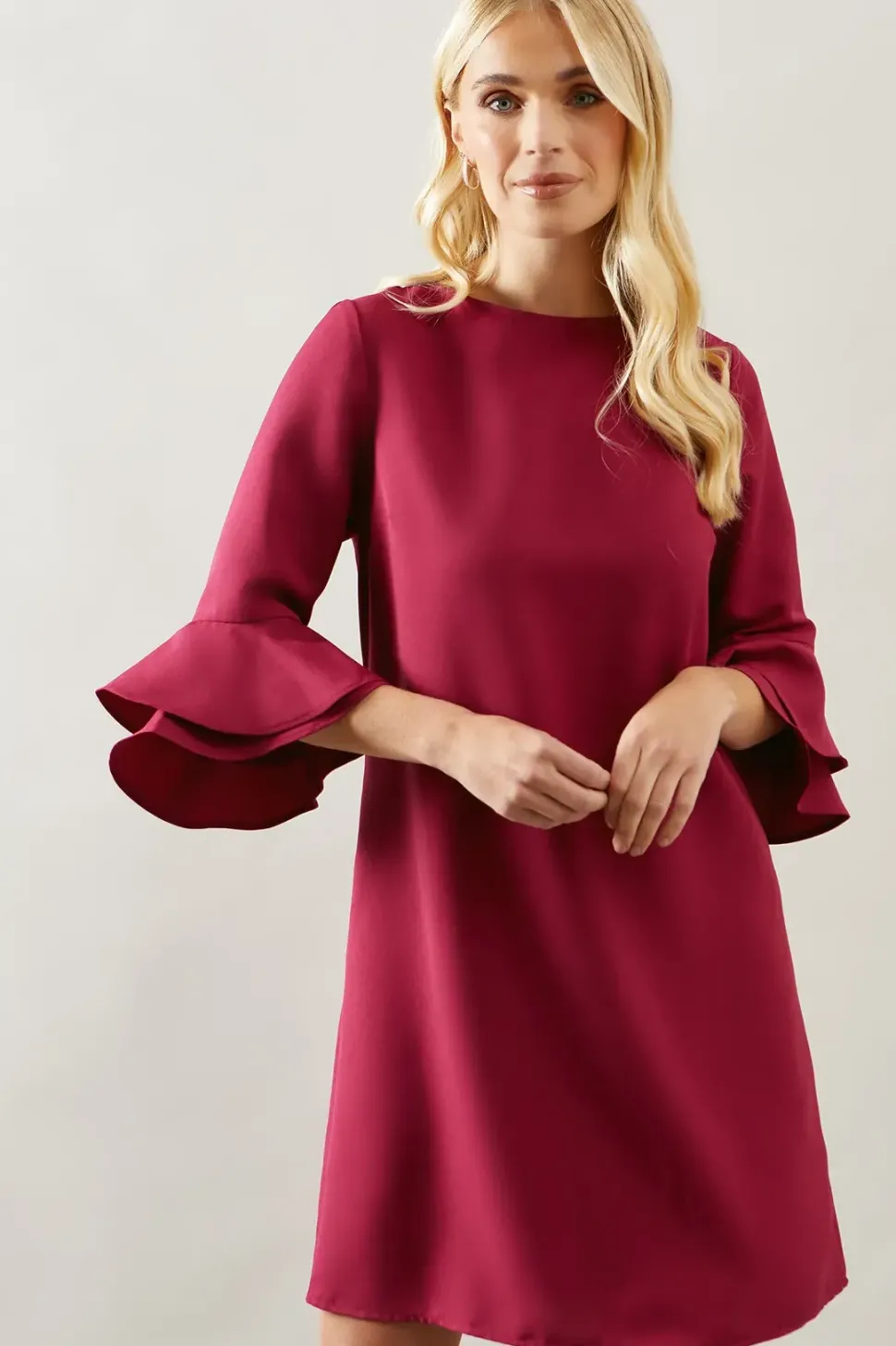 Petite Berry Flute Sleeve Shift Dress
