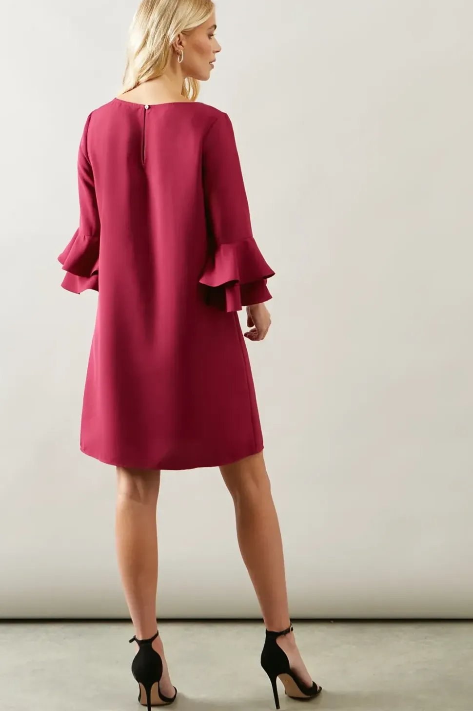 Petite Berry Flute Sleeve Shift Dress