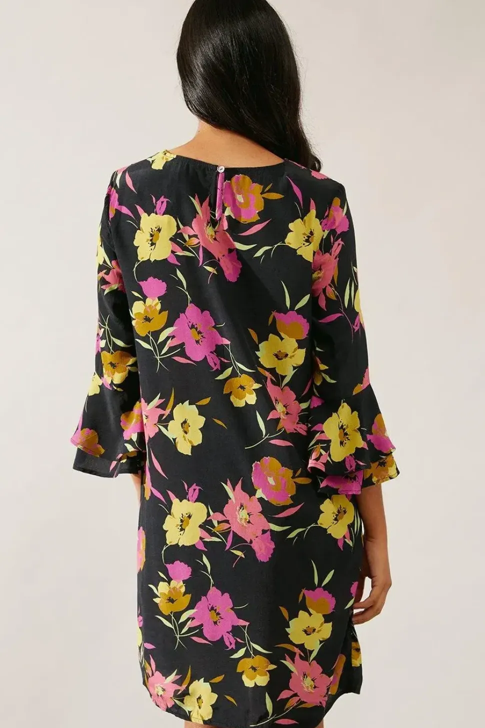 Petite Black Floral Flute Sleeve Shift Dress