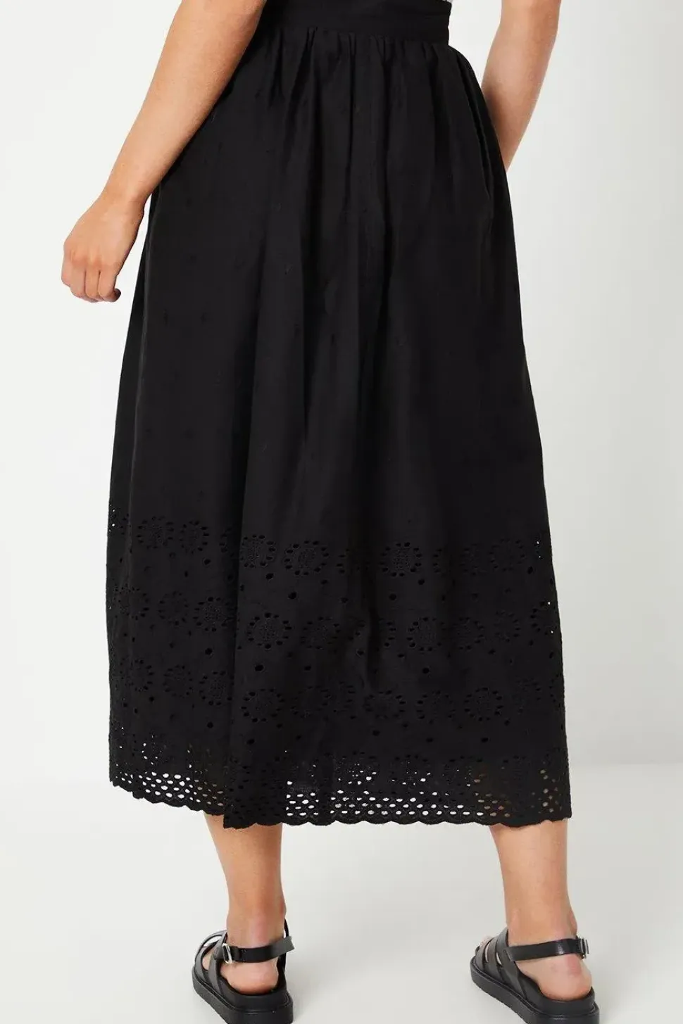 Petite Broderie Scallop Maxi Skirt