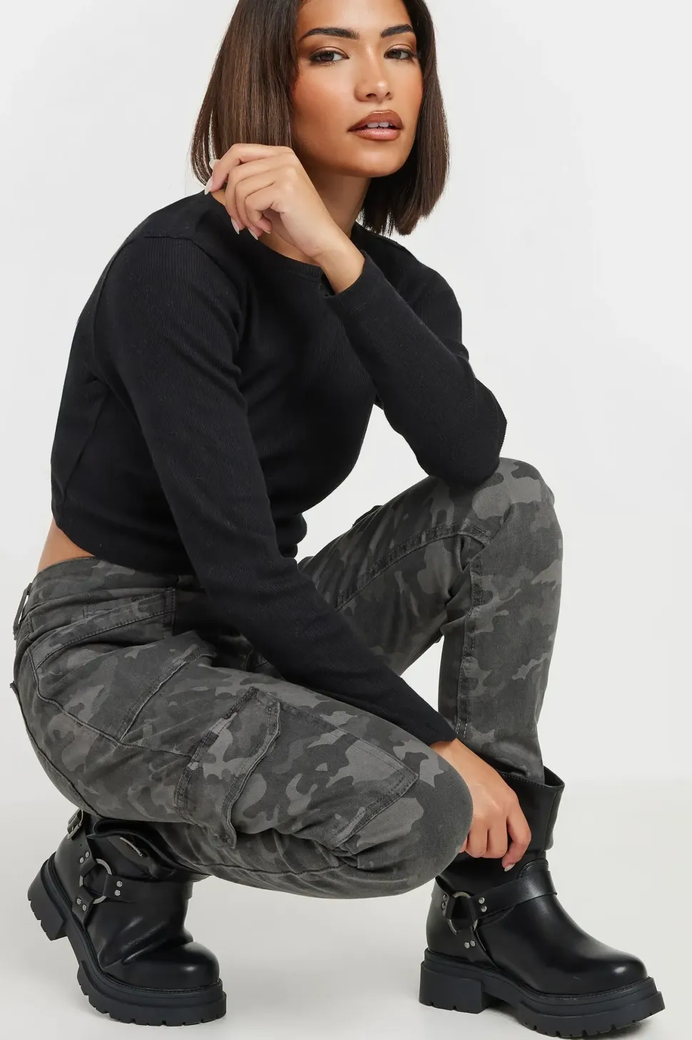 Petite Camo Cargo Skinny Jeans