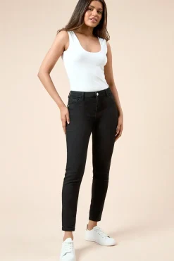 Petite Comfort Stretch Skinny Jeans